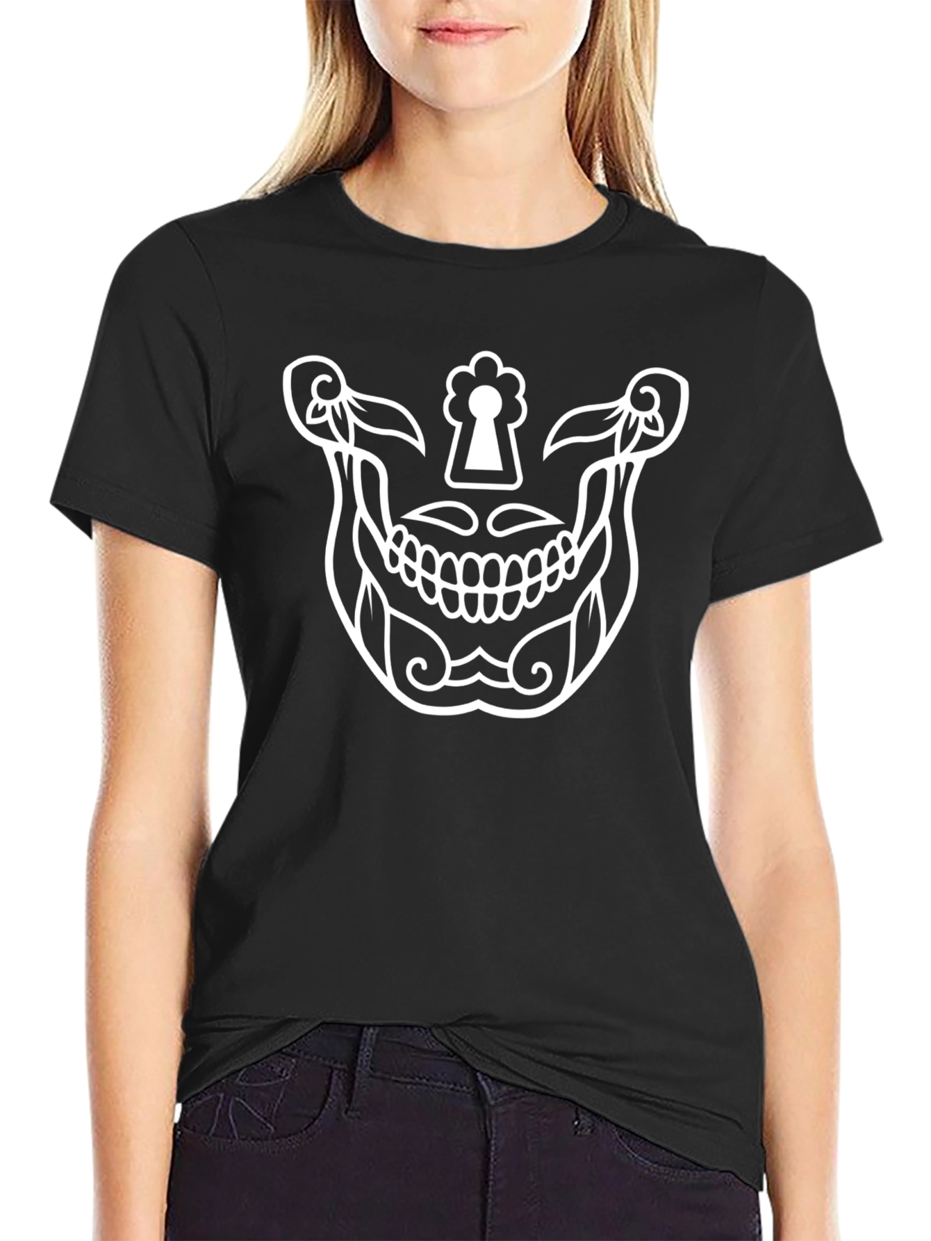 Skull Keyhole Black T-Shirt - Unique Graphic Tee