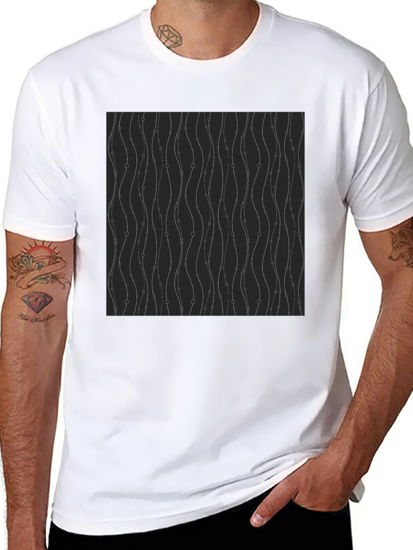 Modern Wavy Line Pattern Tee - Stylish Everyday Wear
