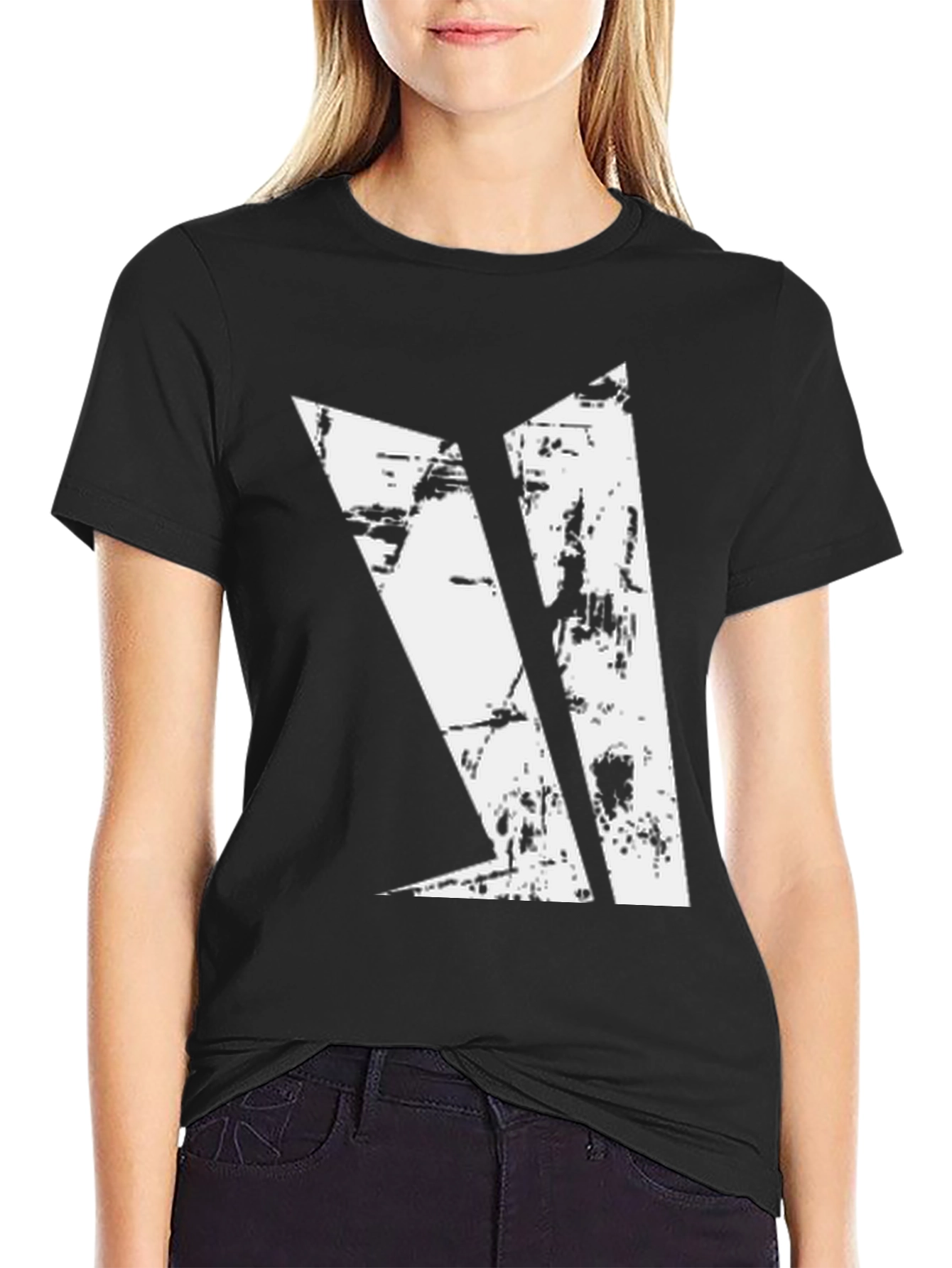 Distressed Geometric Graphic Black T-Shirt