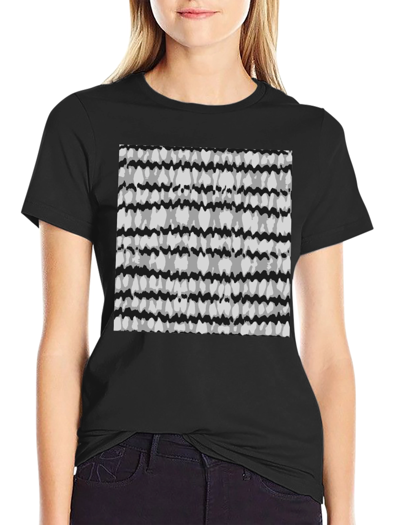 Abstract Pattern Black T-Shirt