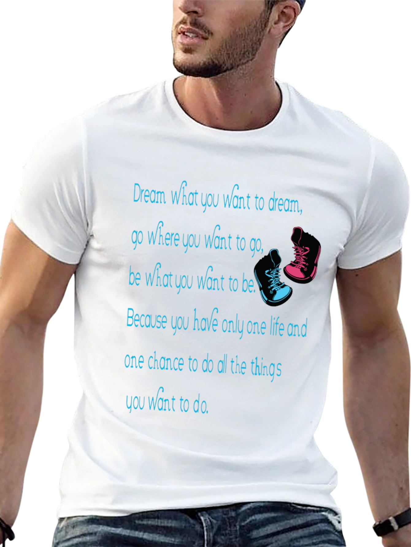 Dreamer Graphic T-Shirt: Inspire Your Journey