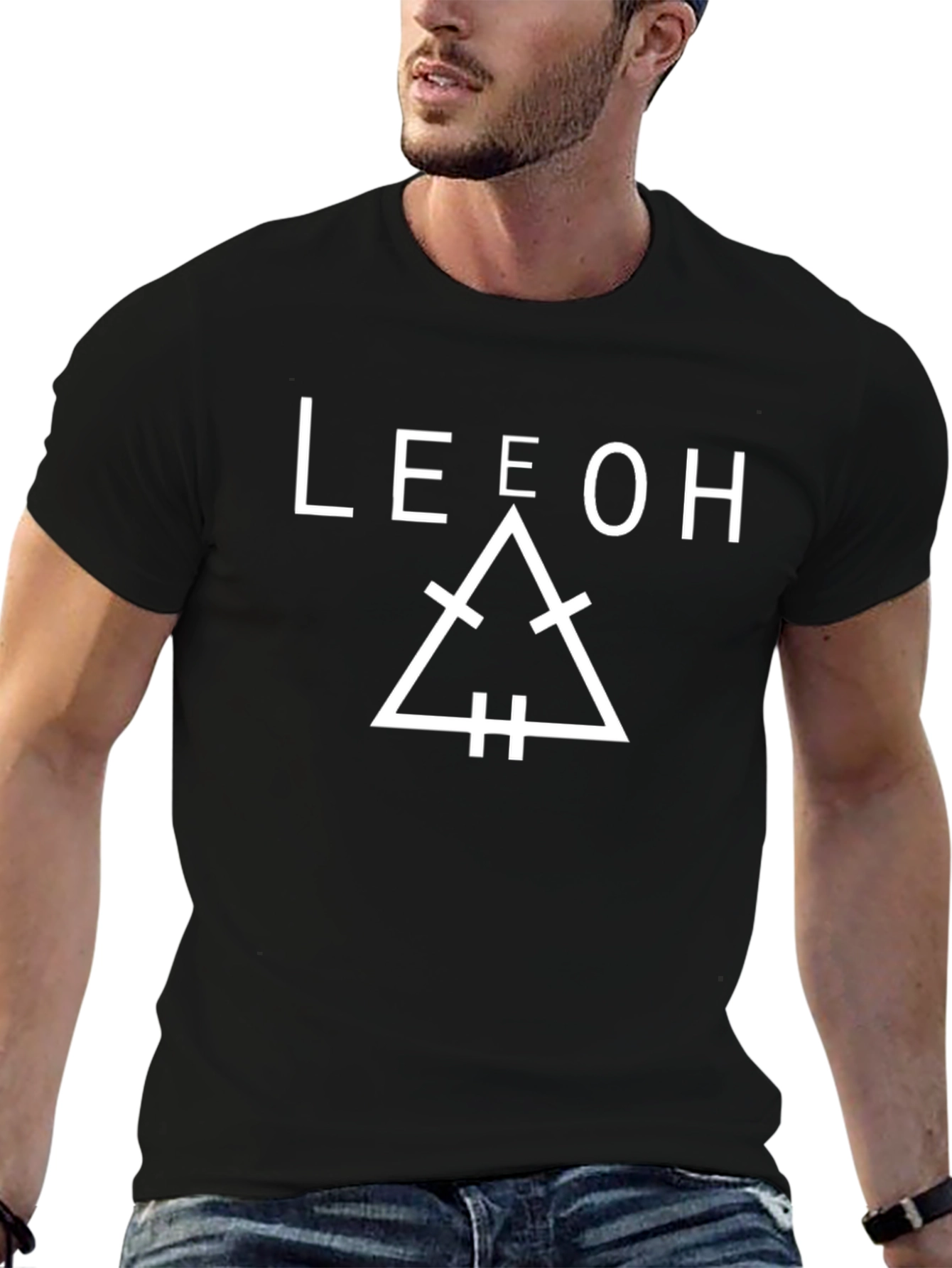 LEEOH Graphic Tee - Modern Streetwear
